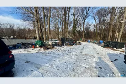 185 Springdale Avenue, Meriden, CT 06451 - Photo 8