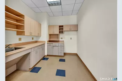 350 Bridgeport Avenue #101, Shelton, CT 06484 - Photo 16