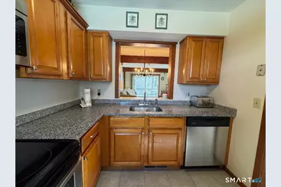 12 Edgehill Court #12, Woodbury, CT 06798 - Photo 8