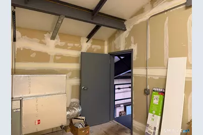 206 Main Street, Wallingford, CT 06492 - Photo 32