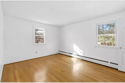 8 Cherryfield Drive, West Hartford, CT 06107 - Photo 16