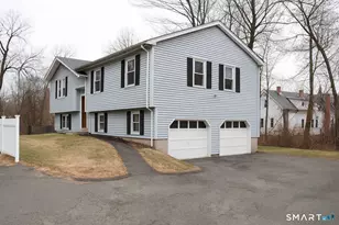 67 B Westville Ave, Danbury, CT 06810 - Photo 2