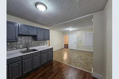 8 Edgar Street #1, New Haven, CT 06519 - Photo 2
