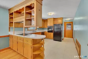 155 Ferguson Rd, Manchester, CT 06040 - Photo 14