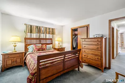 2 Cathy Lane, Waterbury, CT 06704 - Photo 10