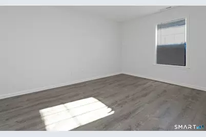 377 Hope Street #Front, Stamford, CT 06906 - Photo 16