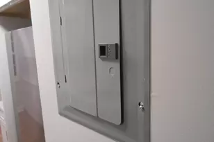 50 Greenhouse Rd, Bridgeport, CT 06606 - Photo 24