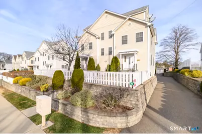 34 Ferris Avenue #APT A2, Norwalk, CT 06854 - Photo 2