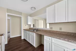 570 Zion St, Hartford, CT 06106 - Photo 36