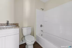 578 Zion St, Hartford, CT 06106 - Photo 24