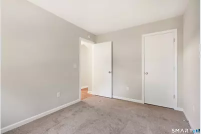 40 Kingsbury Lane, Glastonbury, CT 06033 - Photo 14