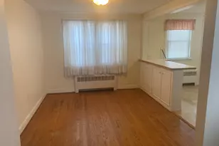 27 Lydall St, Manchester, CT 06042 - Photo 4