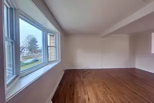 85 Ivy St, Branford, CT 06405 - Photo 8