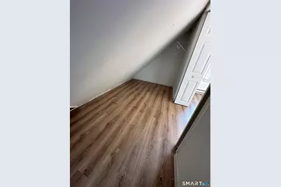 27 E Nineth Street, Derby, CT 06418 - Photo 22