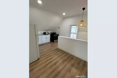 27 E Nineth Street, Derby, CT 06418 - Photo 6