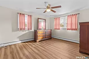 92 Hilldale Rd, West Hartford, CT 06117 - Photo 18