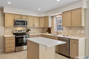 65 Foster St, South Windsor, CT 06074 - Photo 10