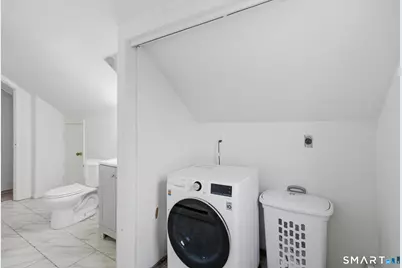 590 North Walnut Street, Waterbury, CT 06704 - Photo 22