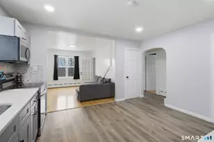 590 N Walnut St, Waterbury, CT 06704 - Photo 4