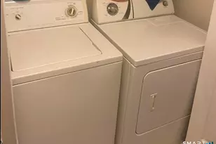 243 Jefferson St, Hartford, CT 06106 - Photo 6