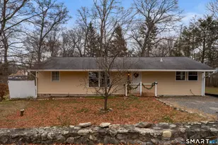 1 Hawthorne Cove Rd, Danbury, CT 06811 - Photo 18