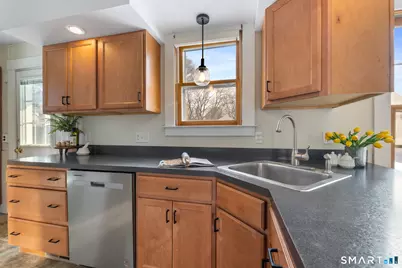 148 Cooper Hill Street #148, Manchester, CT 06040 - Photo 10