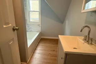 300 Willow St, Waterbury, CT 06710 - Photo 6