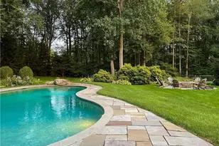 231 Turtle Back Rd, New Canaan, CT 06840 - Photo 4