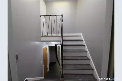 21 Middle Turnpike East, Manchester, CT 06040 - Photo 2