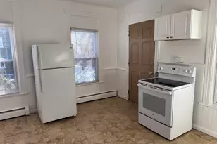 183 E Main St, Middletown, CT 06457 - Photo 4