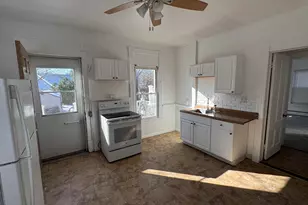 183 E Main St, Middletown, CT 06457 - Photo 6