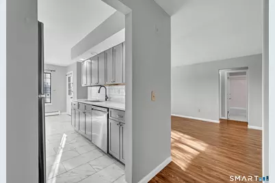 26 Essex Court #26, Brookfield, CT 06804 - Photo 6