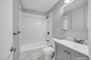 26 Essex Ct, Brookfield, CT 06804 - Photo 20