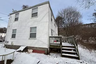 13 Valley Pl N, New Haven, CT 06515 - Photo 22