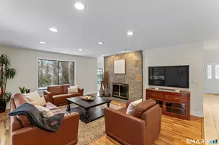 211 Pinewood Rd, Stamford, CT 06903 - Photo 18