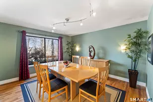 211 Pinewood Rd, Stamford, CT 06903 - Photo 8