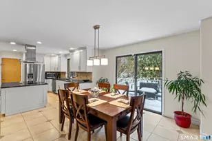 211 Pinewood Rd, Stamford, CT 06903 - Photo 14