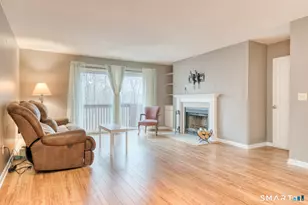 154 Cypress Ct, Torrington, CT 06790 - Photo 10