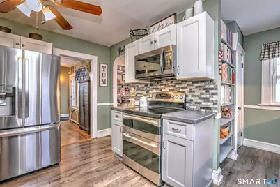 292 Richmond Avenue, West Haven, CT 06516 - Photo 12