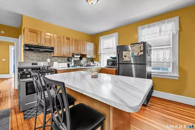 22 Roosevelt Street, Bridgeport, CT 06608 - Photo 14