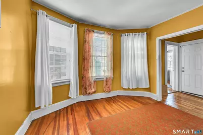 22 Roosevelt Street, Bridgeport, CT 06608 - Photo 10