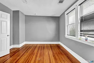 22 Roosevelt St, Bridgeport, CT 06608 - Photo 22