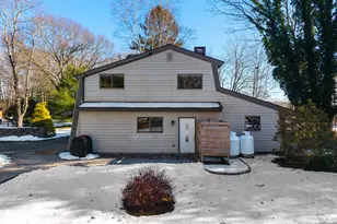 18 Shawandassee Rd, Waterford, CT 06385 - Photo 26