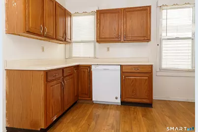 111 Pine Street, New Haven, CT 06513 - Photo 4