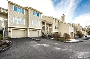 11 Boulevard Dr, Danbury, CT 06810 - Photo 1