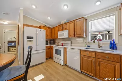 10 Meadow Road, Southington, CT 06489 - Photo 8