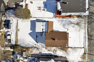 254 Broad St, Norwich, CT 06360 - Photo 32