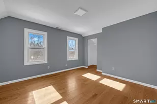 254 Broad St, Norwich, CT 06360 - Photo 18