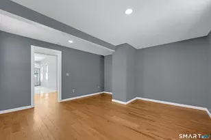 254 Broad St, Norwich, CT 06360 - Photo 12