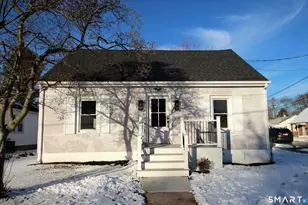 35 Fairchild St, Naugatuck, CT 06770 - Photo 2